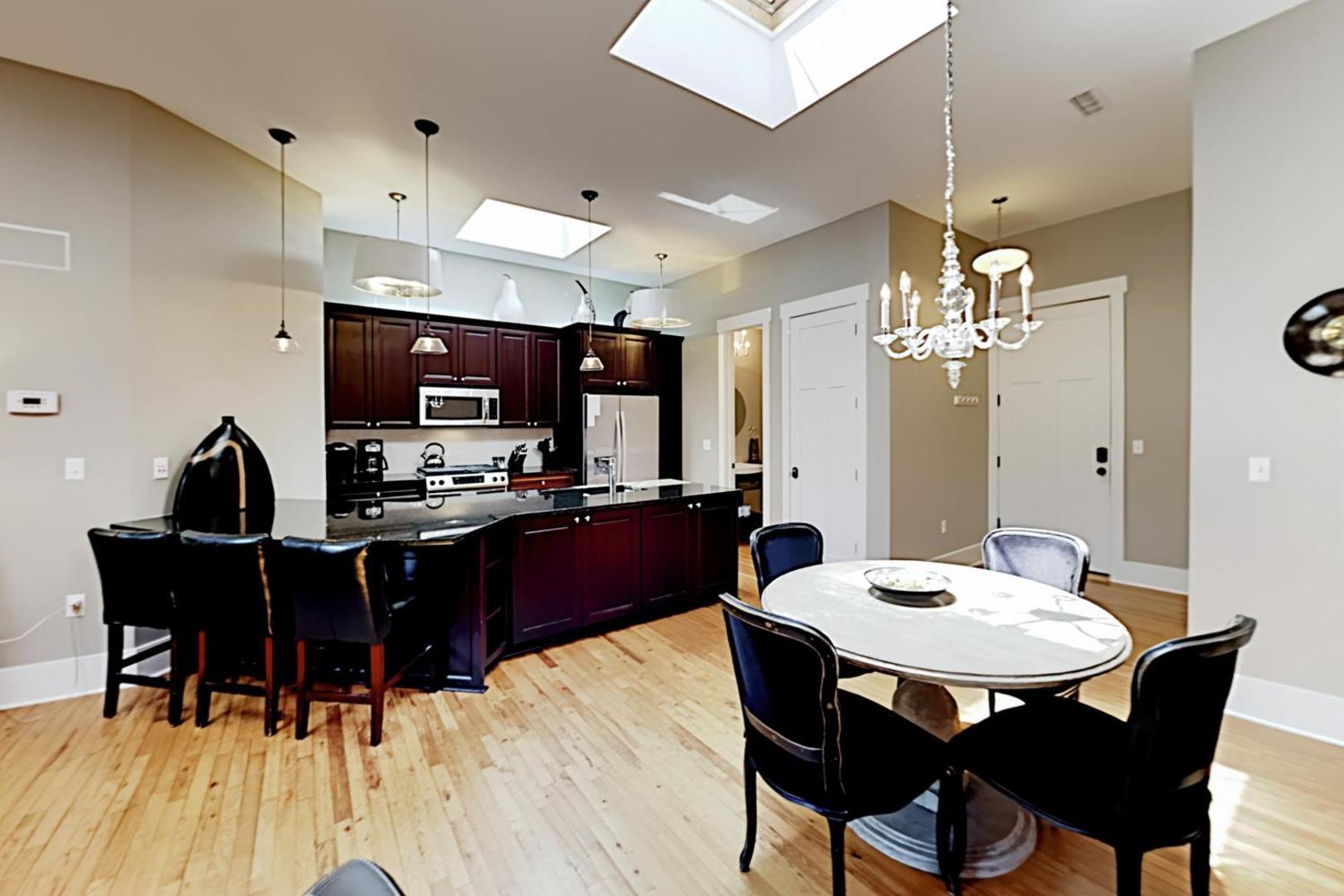 Unit 201 - The Lofts at Church St photo 4