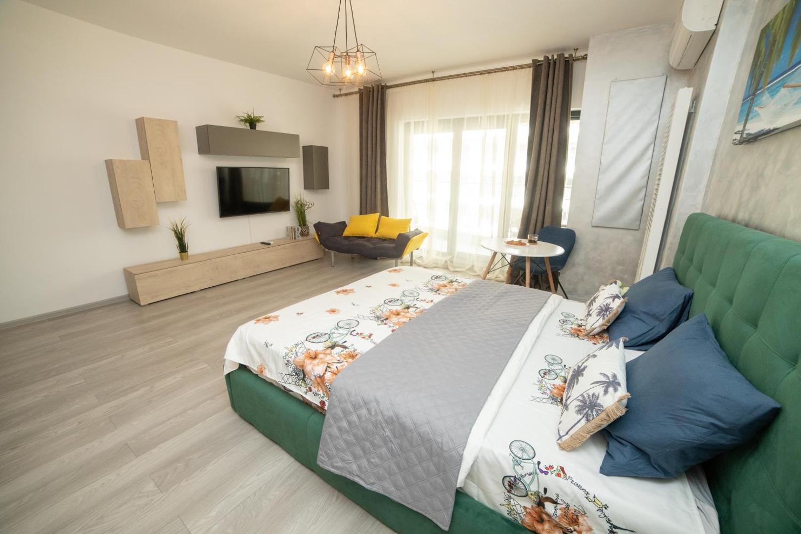 Фотография 10: Studio 60 By The Beach Mamaia, FREE PARKING Casa del Mar