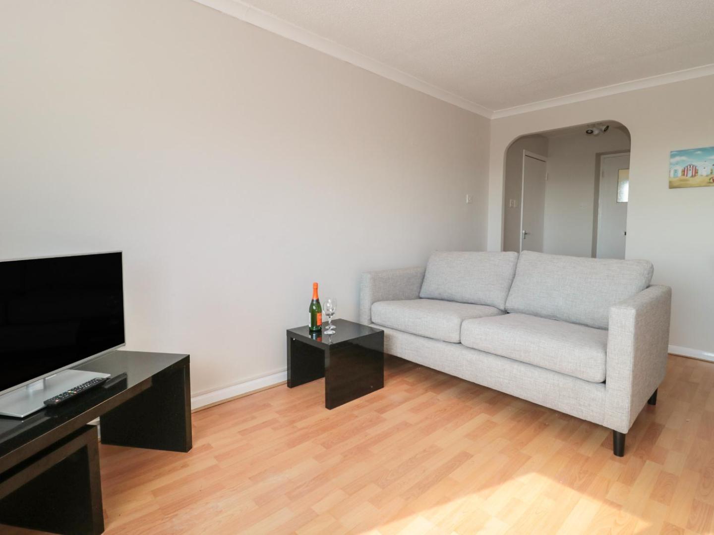Bild 2: Flat 30