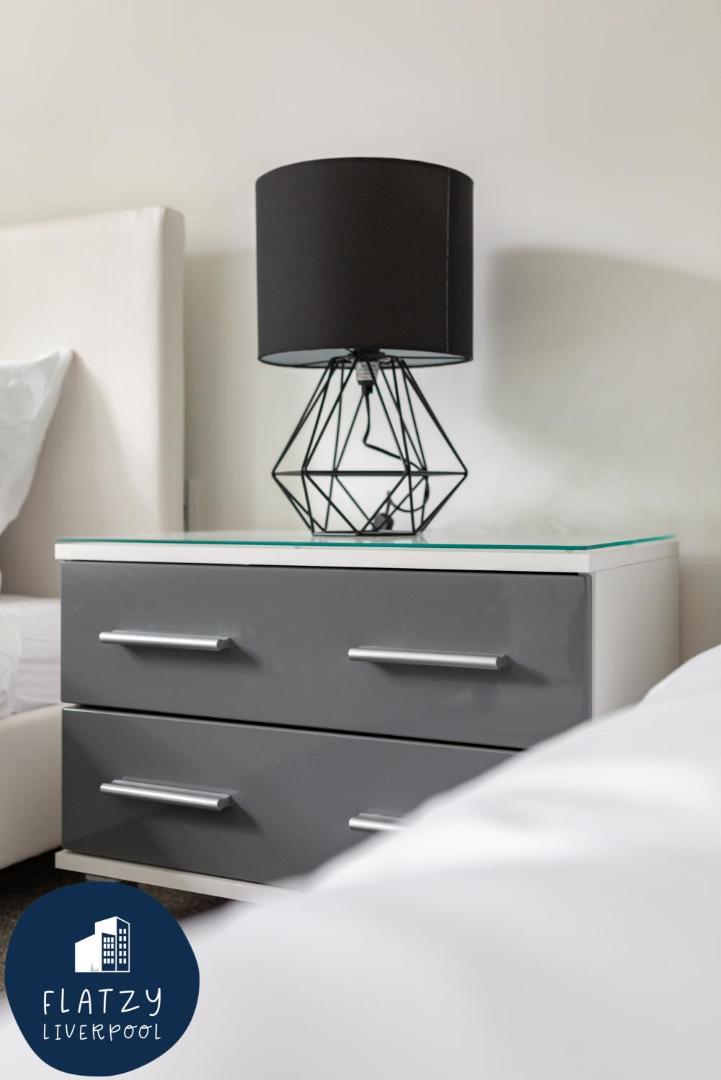 Foto 2: FLATZY - Quiet Sefton Park Luxury Apartment
