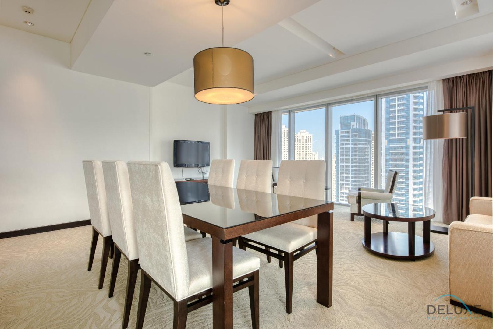 Foto 2: Pristine 3BR at The Address Residences Dubai Marina by Deluxe Holiday Homes