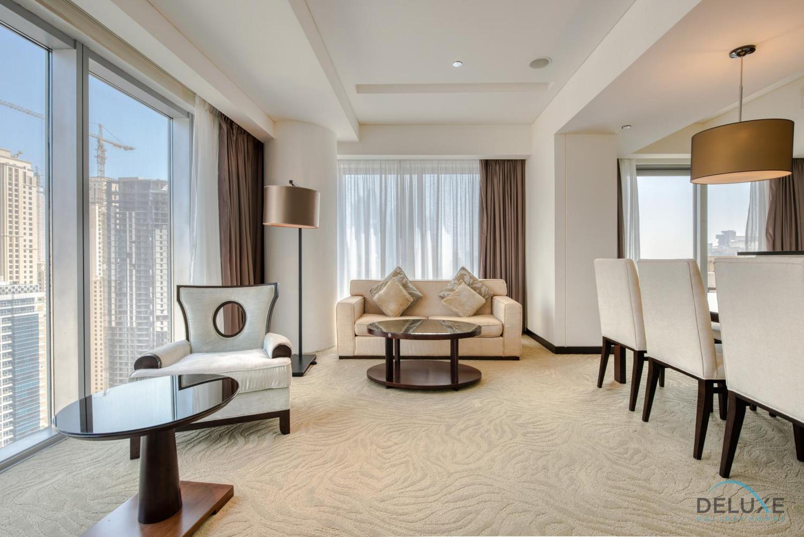Foto 9: Pristine 3BR at The Address Residences Dubai Marina by Deluxe Holiday Homes
