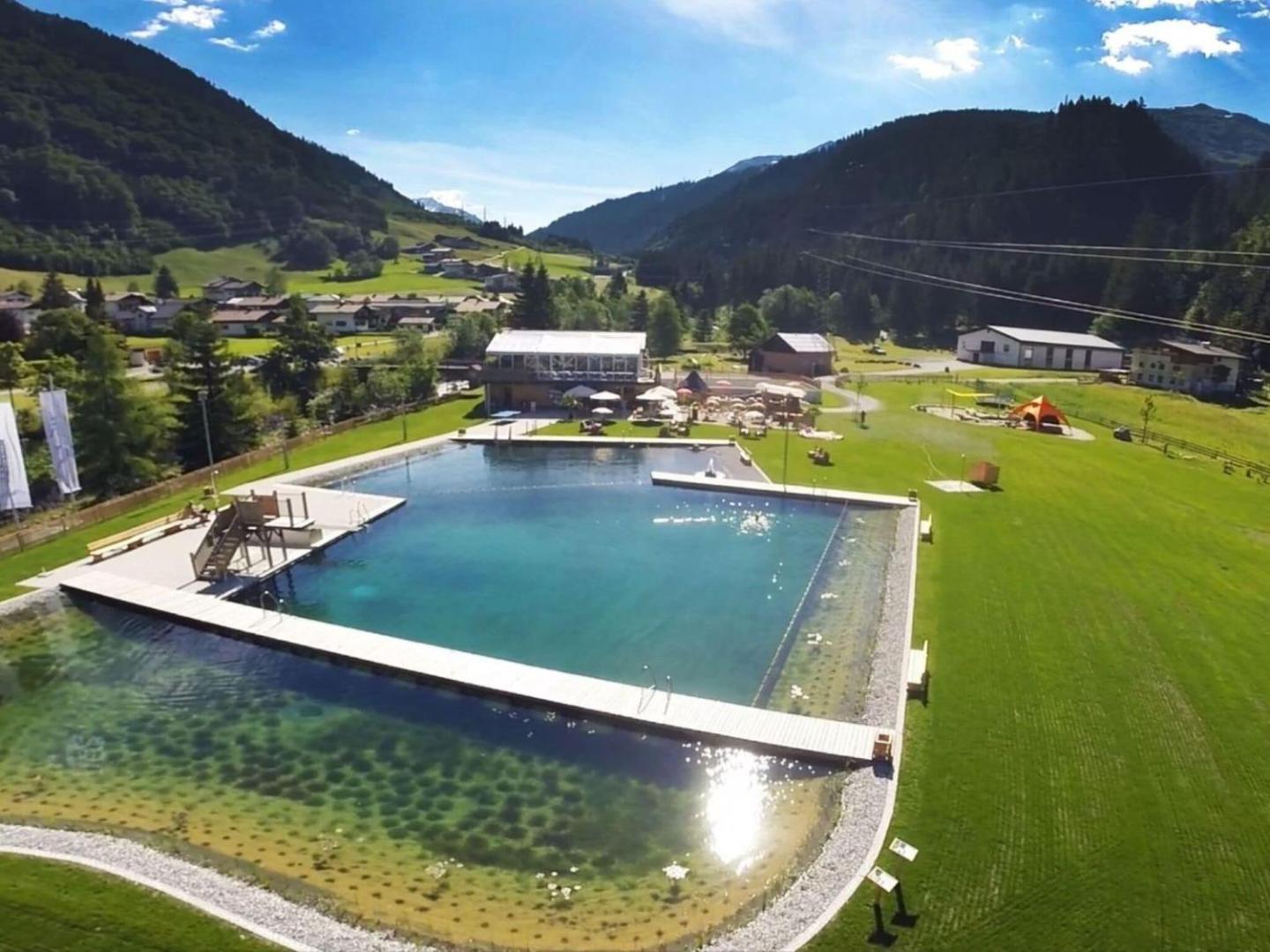 Studio in Austria with Panorama Sauna photo 9