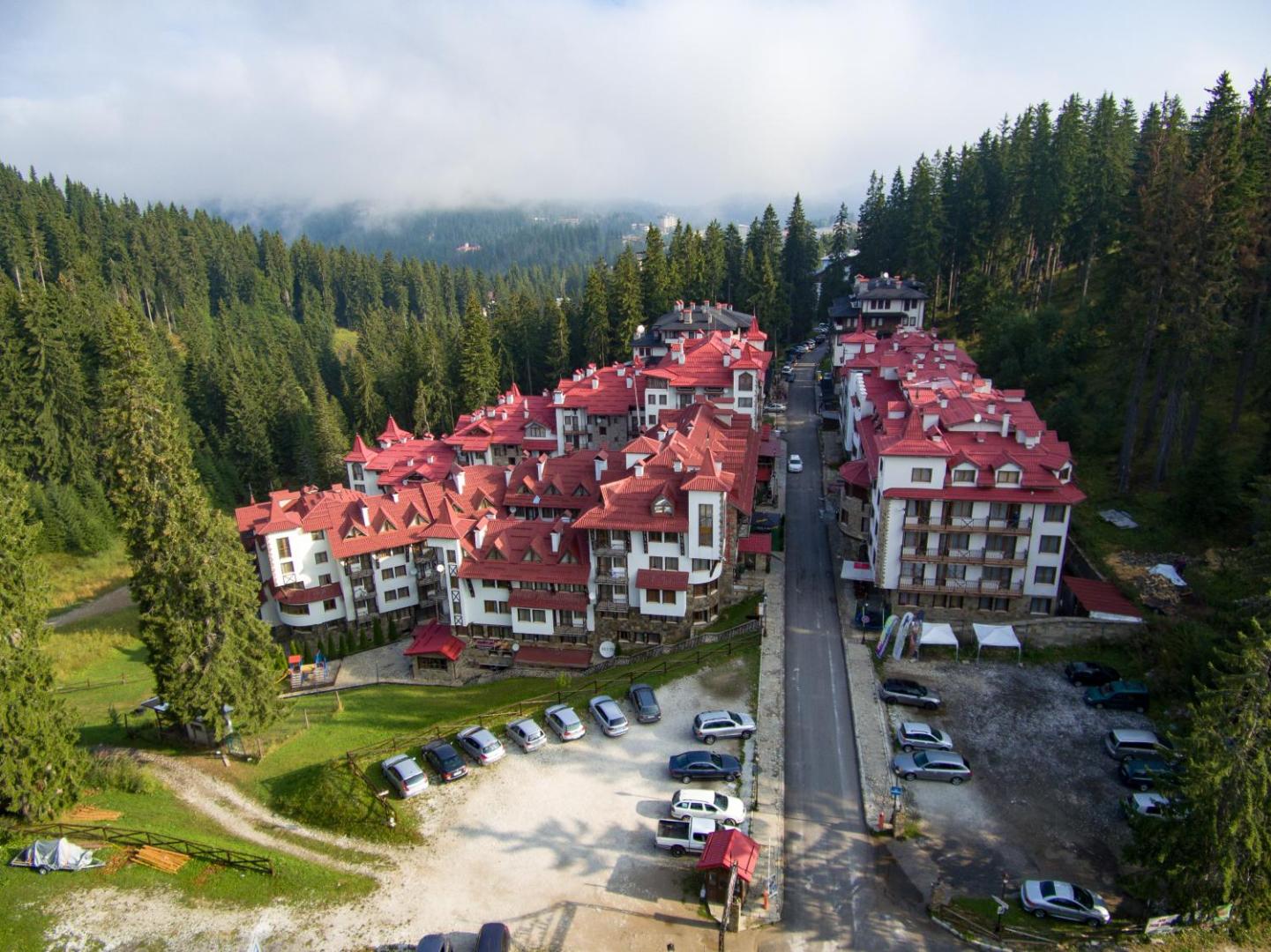 Zdjęcie 9: The Castle Complex
