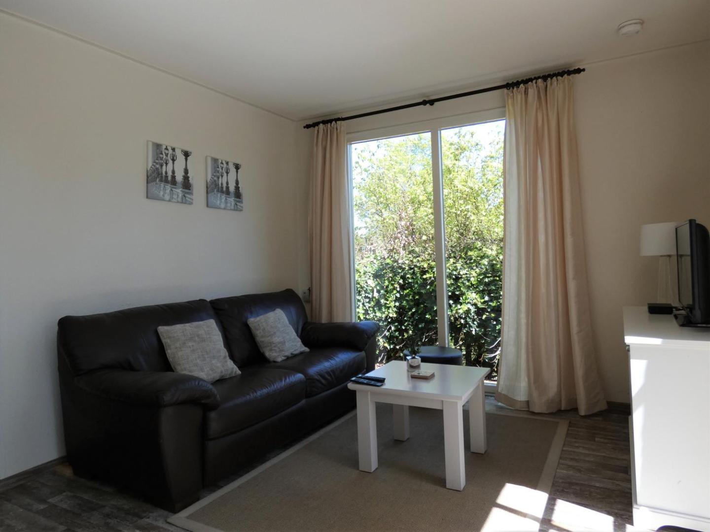 Φωτογραφία 9: Midden in de natuur, een ruim chalet aan de rand van het bos, nr 30