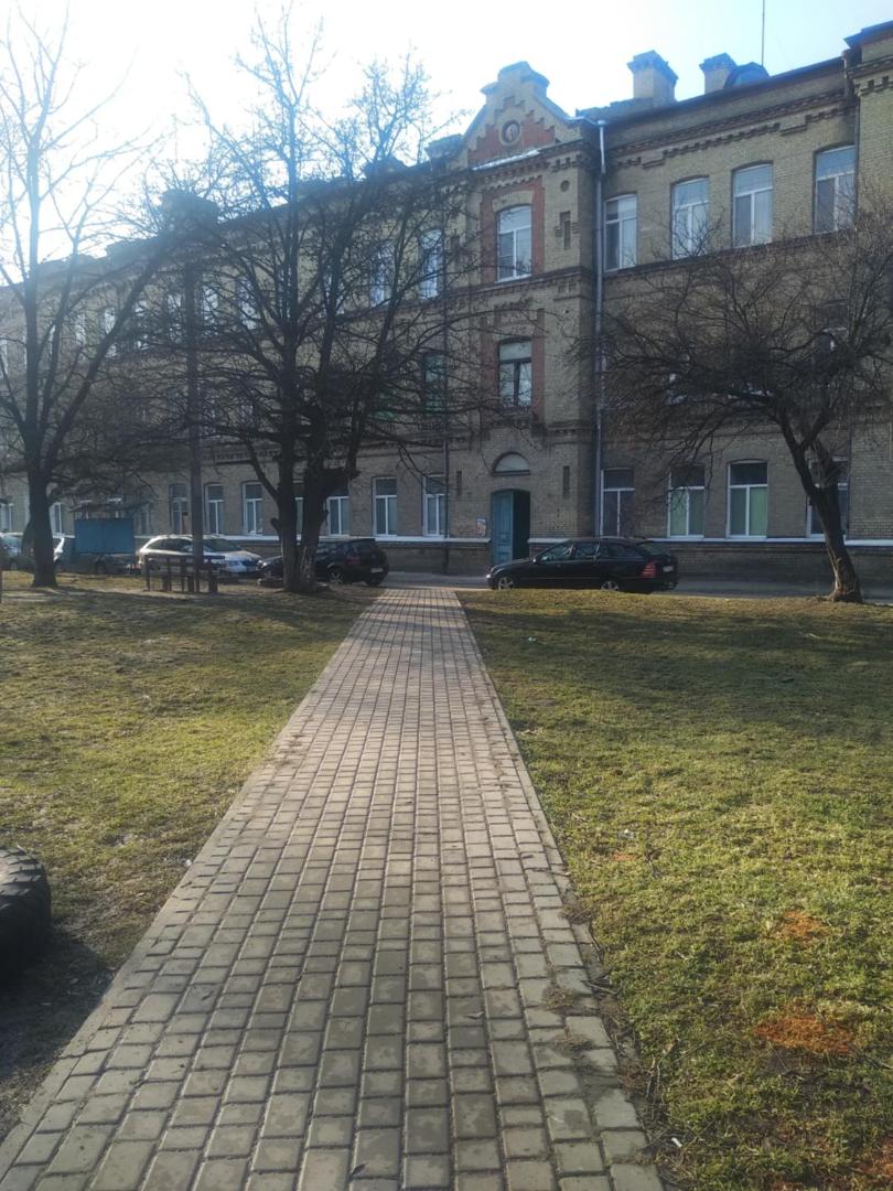 Bild 5: Центр, Євгена Коновальця, 3