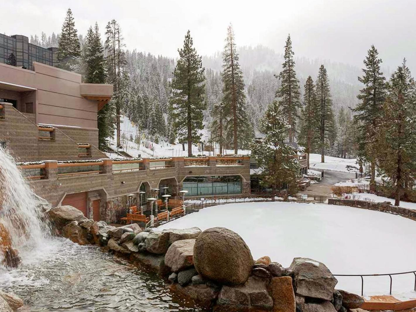 Billede 6: Resort at Squaw Creek's 560 & 558