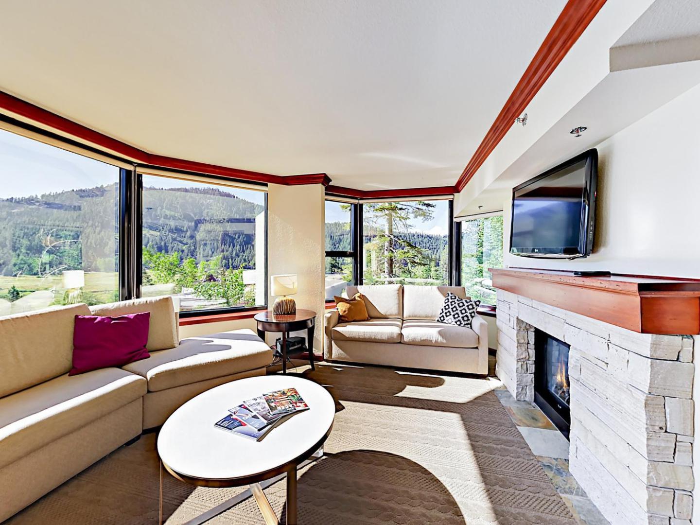 Billede 9: Resort at Squaw Creek's 560 & 558