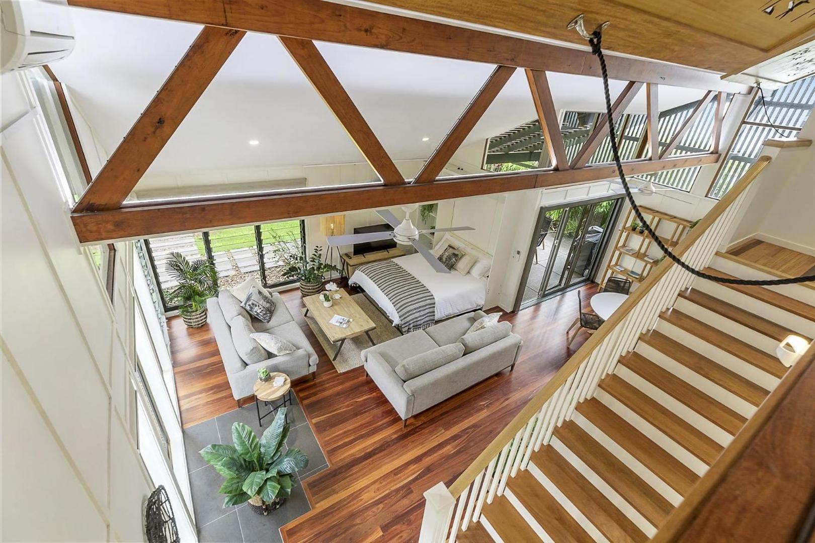 Фотография 8: Fun in Ferris Everything you need Pet Friendly 2 Bedroom House with Pool - Sleeps 6