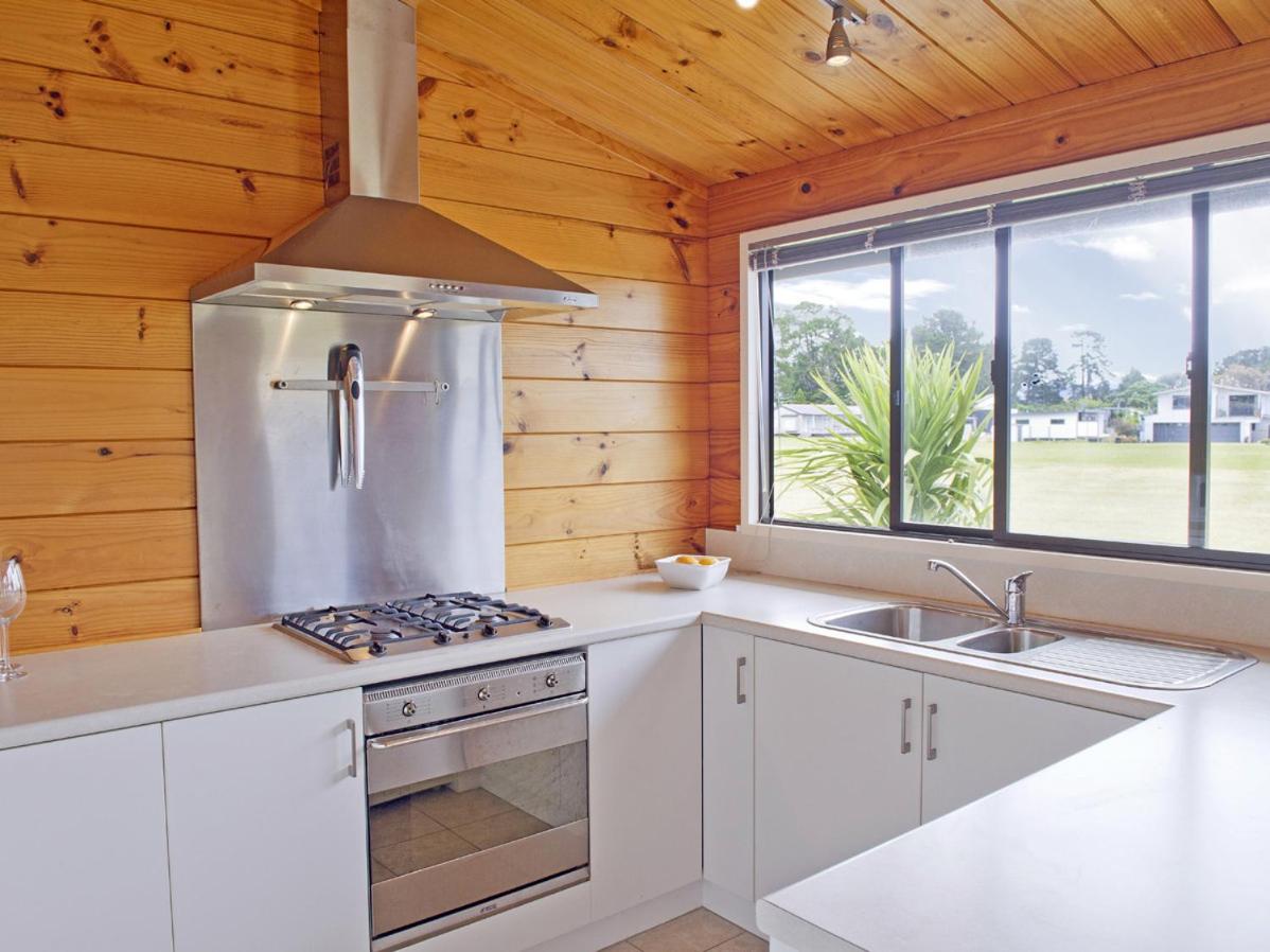 Photo 6 : Pretty in Pauanui - Pauanui Holiday Home