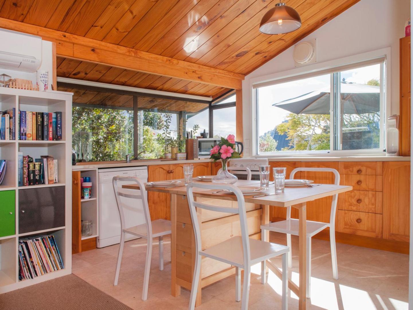 Billede 2: Perfect on Pleasant - Pauanui Holiday Home