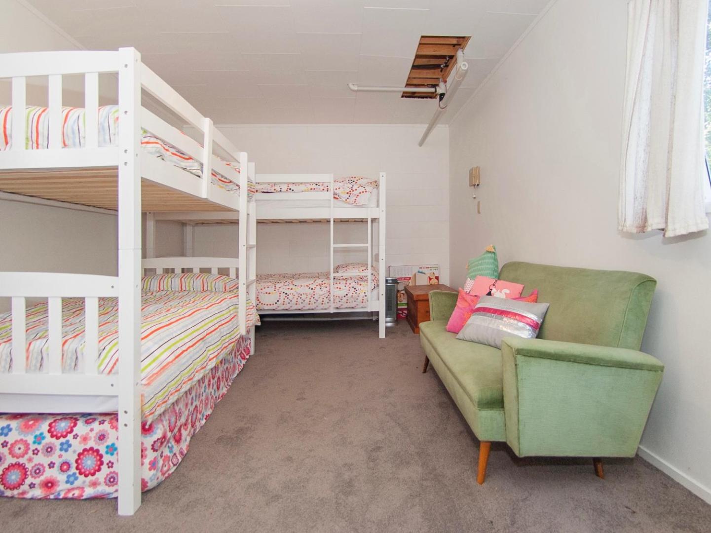 Billede 10: Perfect on Pleasant - Pauanui Holiday Home