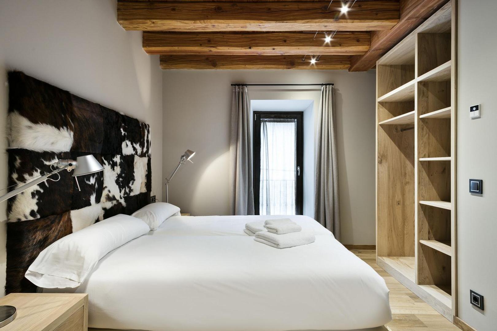 Fotografie 7: Luderna - Casa Les er Haro