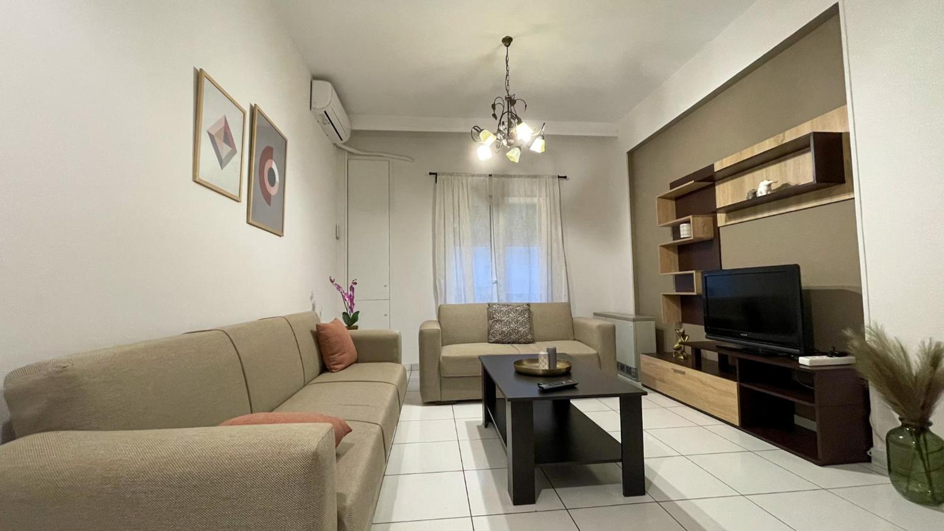 Billede 3: Vanilla - HappyHostGr - Downtown Apartment