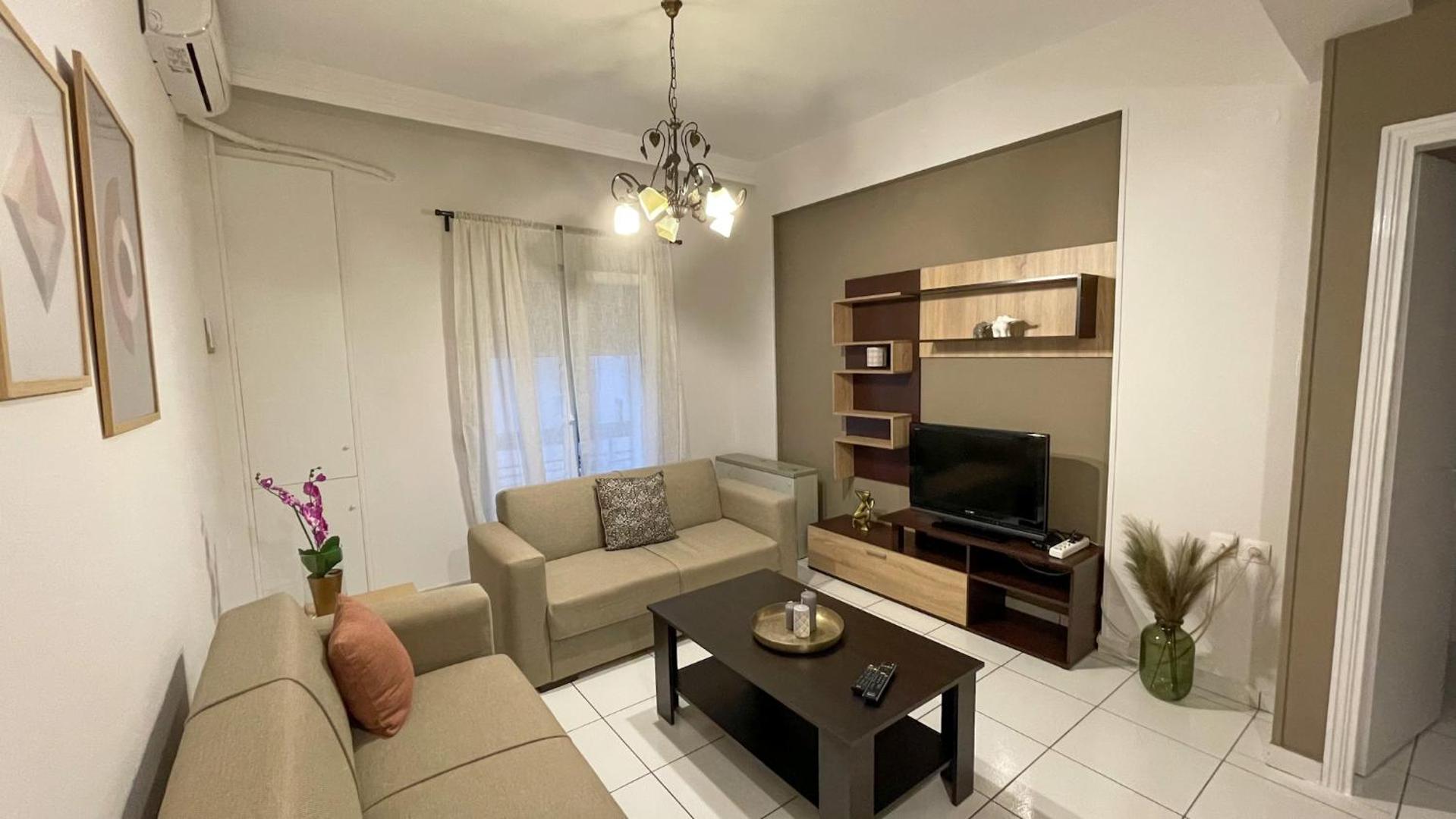 Billede 2: Vanilla - HappyHostGr - Downtown Apartment