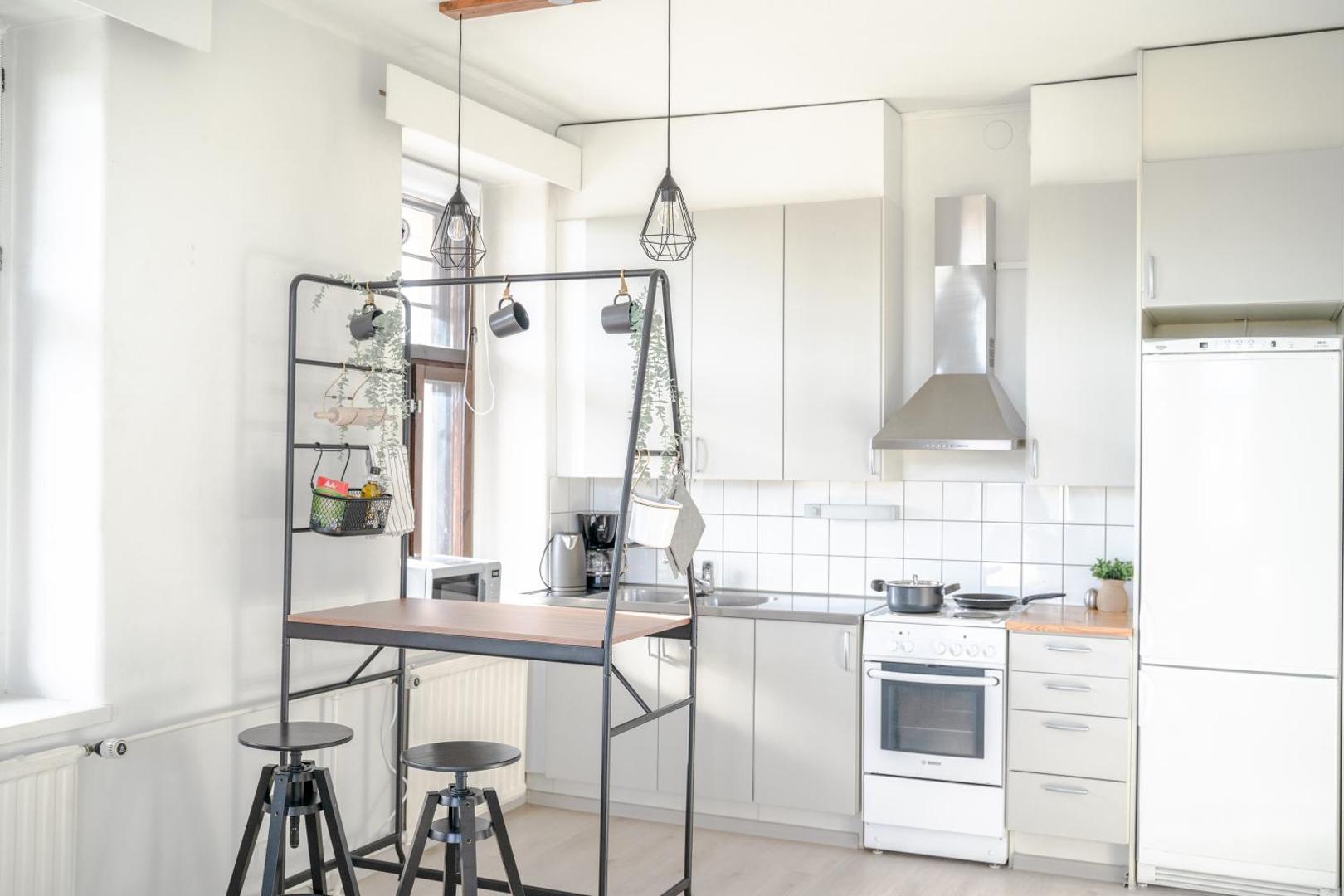 Фотография 2: The Sunset - Top Floor Studio apartment