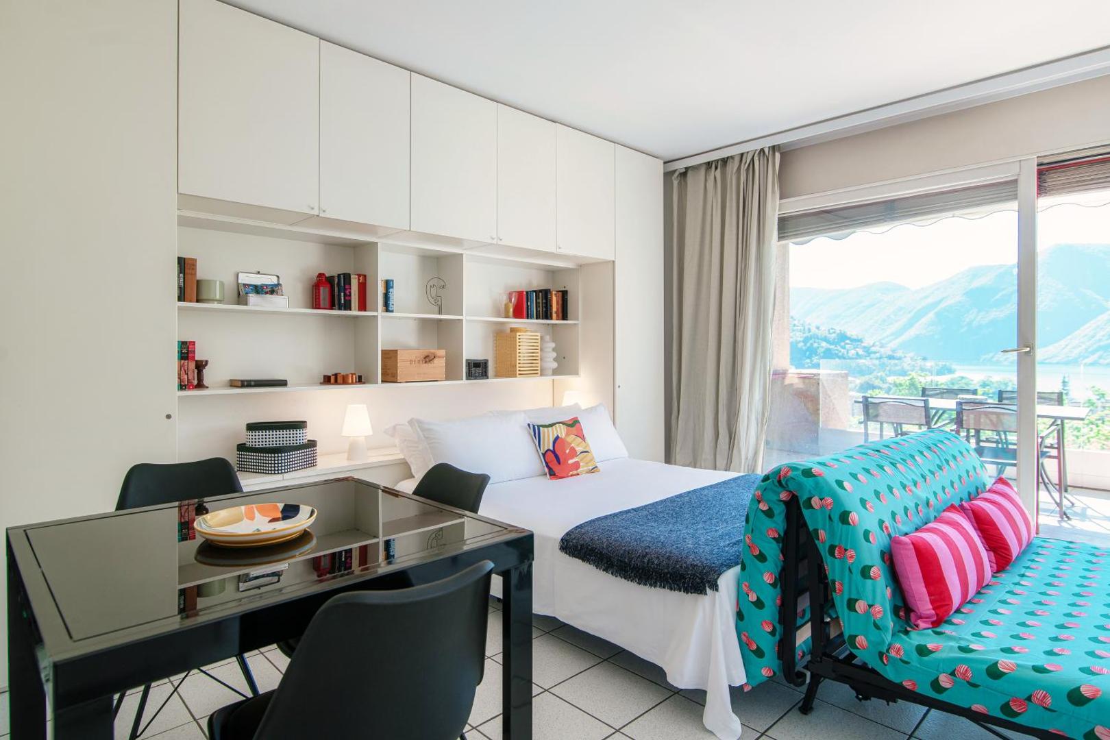 Foto 3: Panoramic Studio by Quokka 360 - open space apartment with terrace