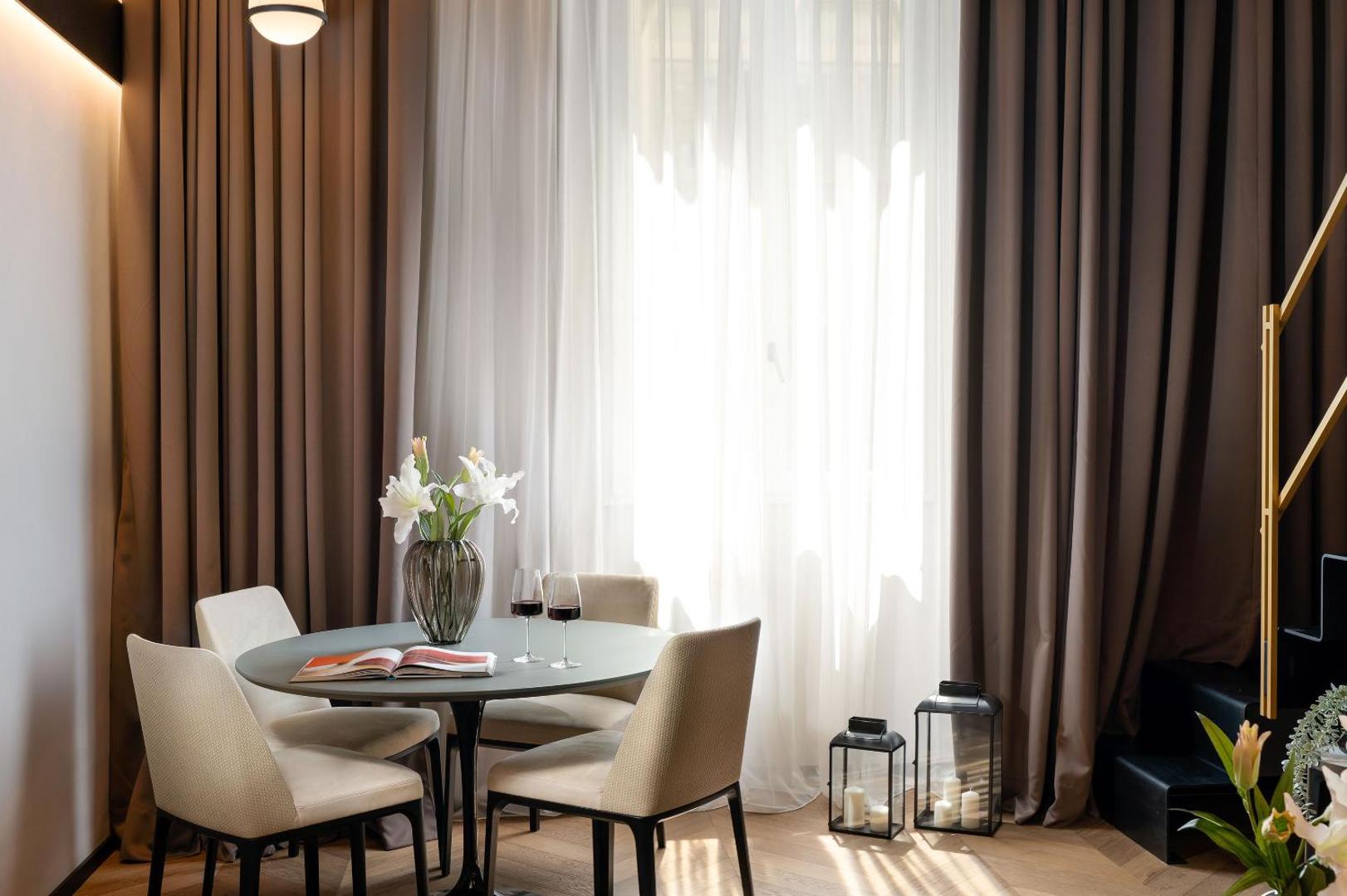 Fotografie 9: Arts & Crafts Apartments