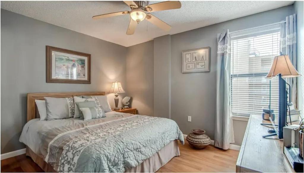 Fotografie 5: Compass Point Unit 610