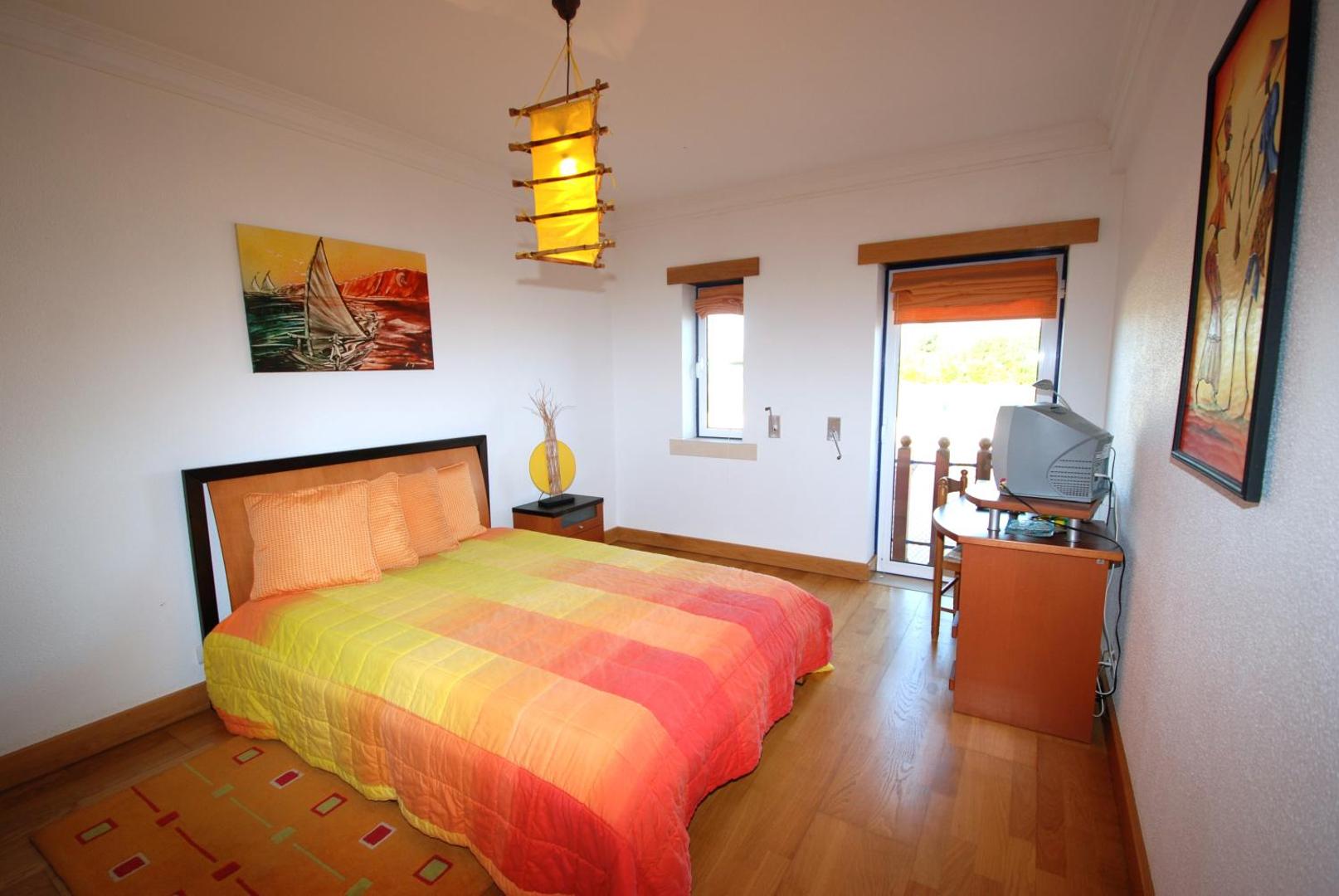 Billede 3: Ship - 4 bedroom duplex with sea and pool views, 1km from the beach