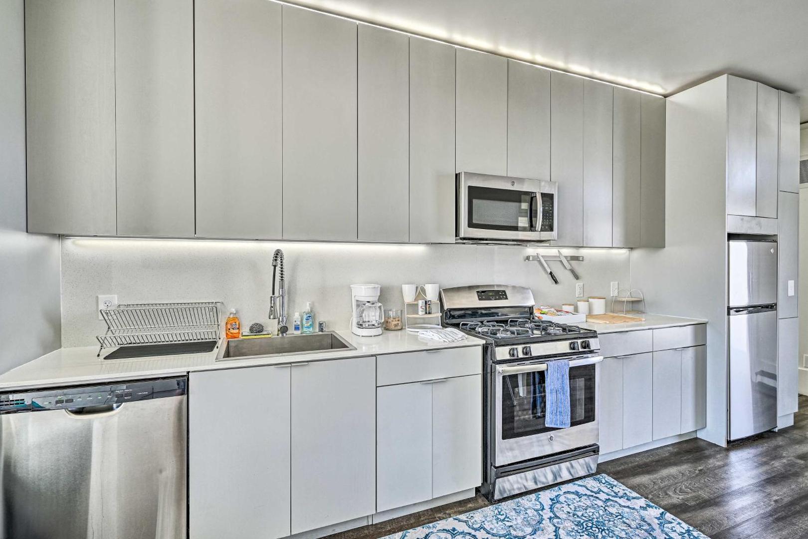 Zdjęcie 6: Berkeley Apt with Rooftop 4 Blocks to Campus!