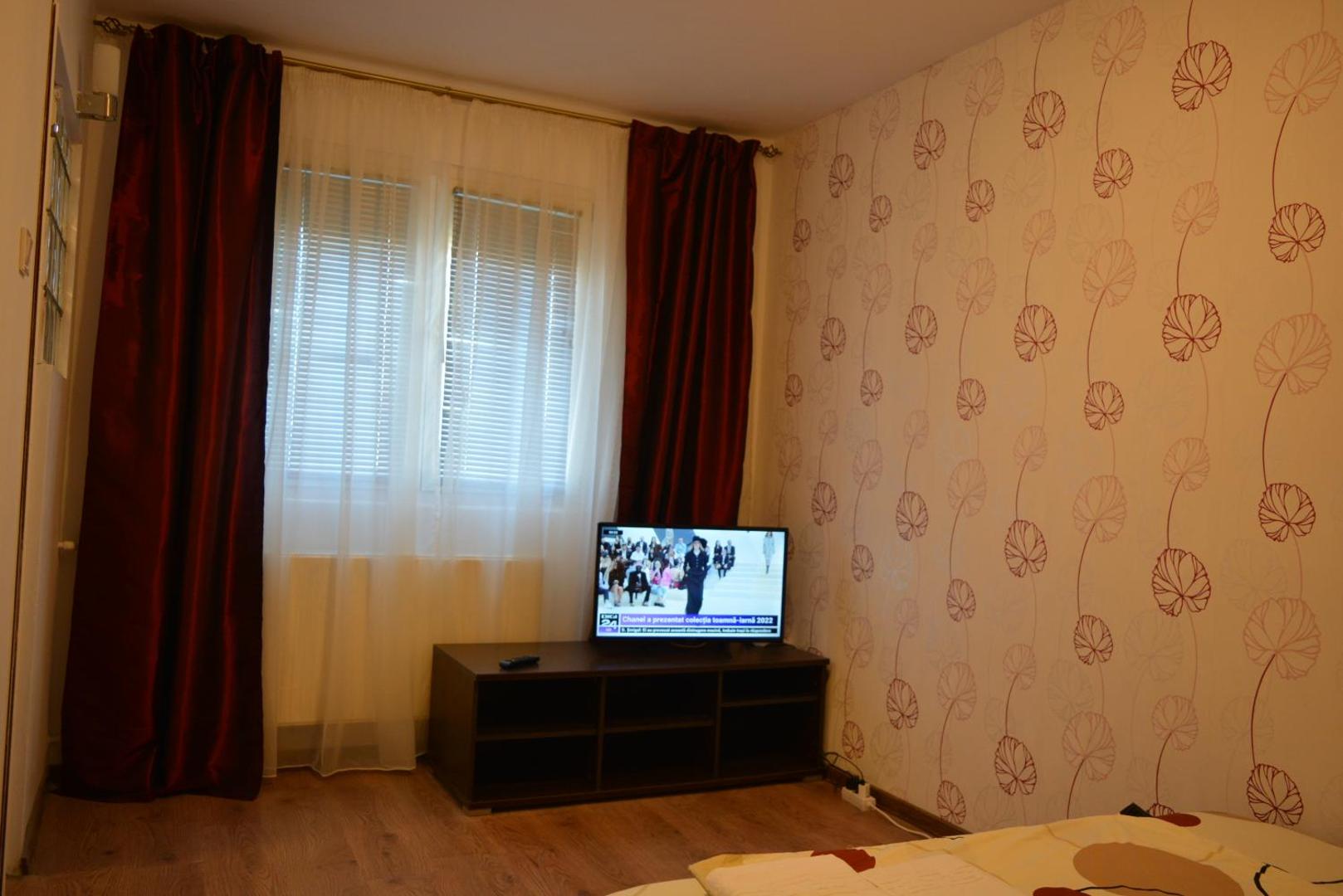 Fotografie 4: Iulia Studio 9