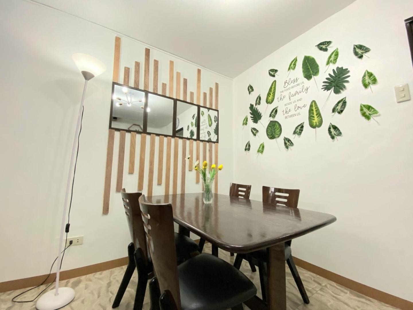 Fotografie 6: RUSTIC THEMED - 2BR TownHouse - near Clark Airport - TRP4