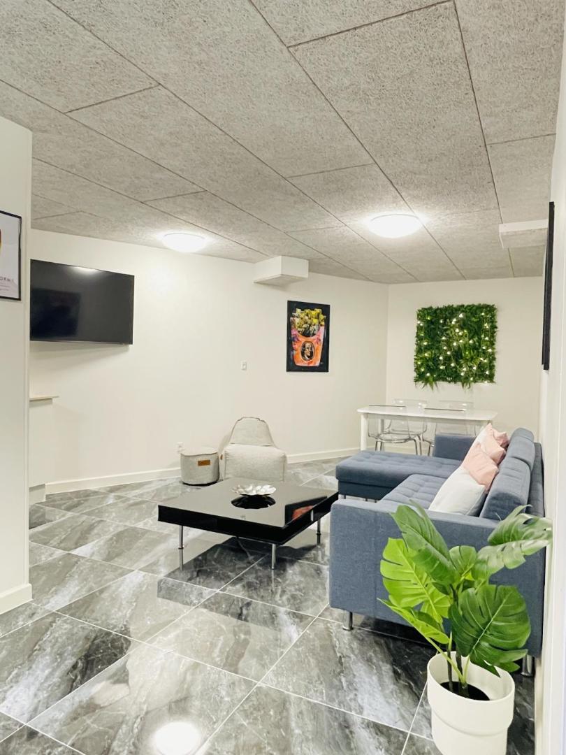 Kuva 9: aday - Luxurious 3 bedroom - Modern Living Apartment