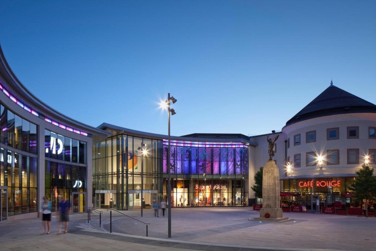 Bild 8: Cloud9SA at Woking Central
