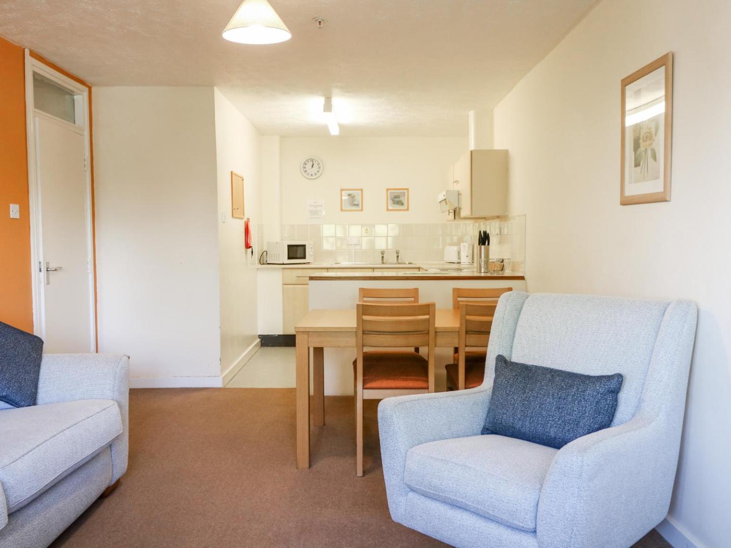 Foto 4: Flat 33 - Marine Court