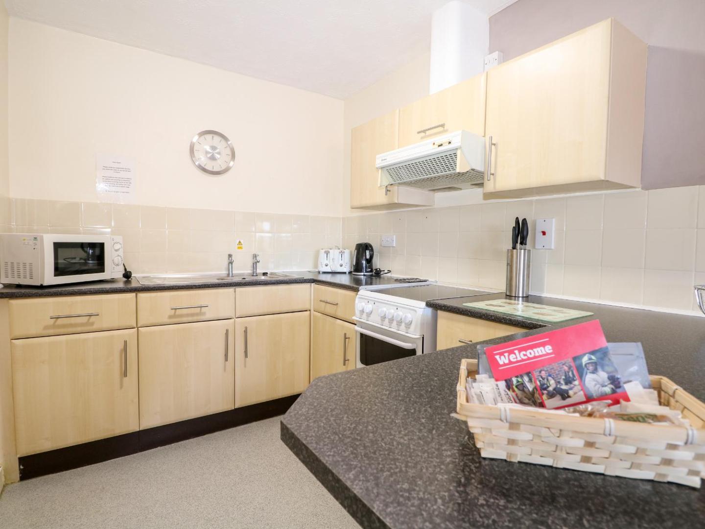 Fotografie 5: Flat 34 - Marine Court