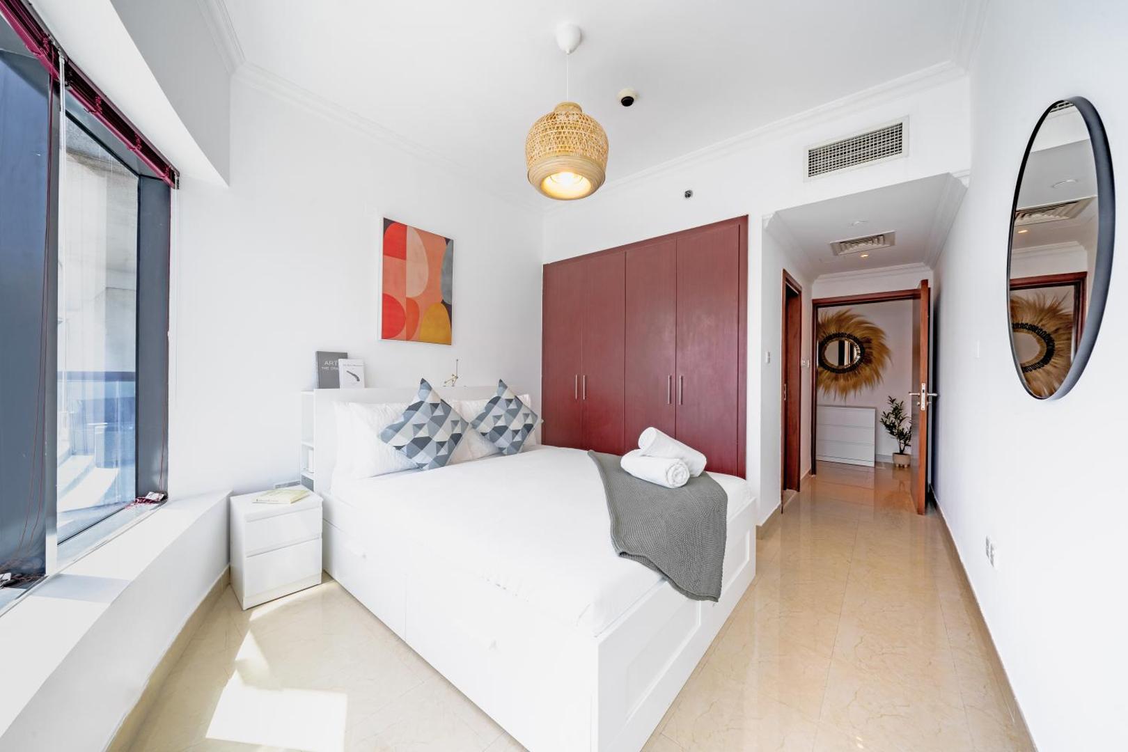 Foto 5: Spacious 3BR with 180˚ Dubai Marina Views