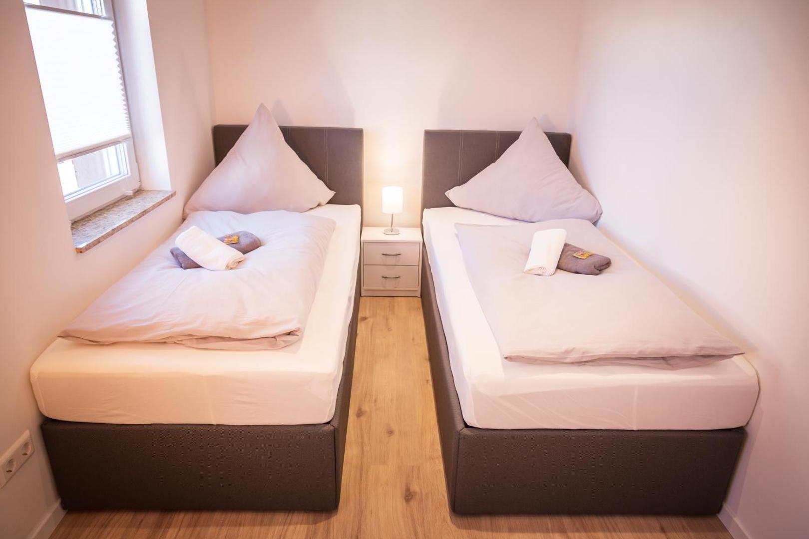 Fotografie 6: WINETIME - modern - für 6 - Boxspringbetten - zentral