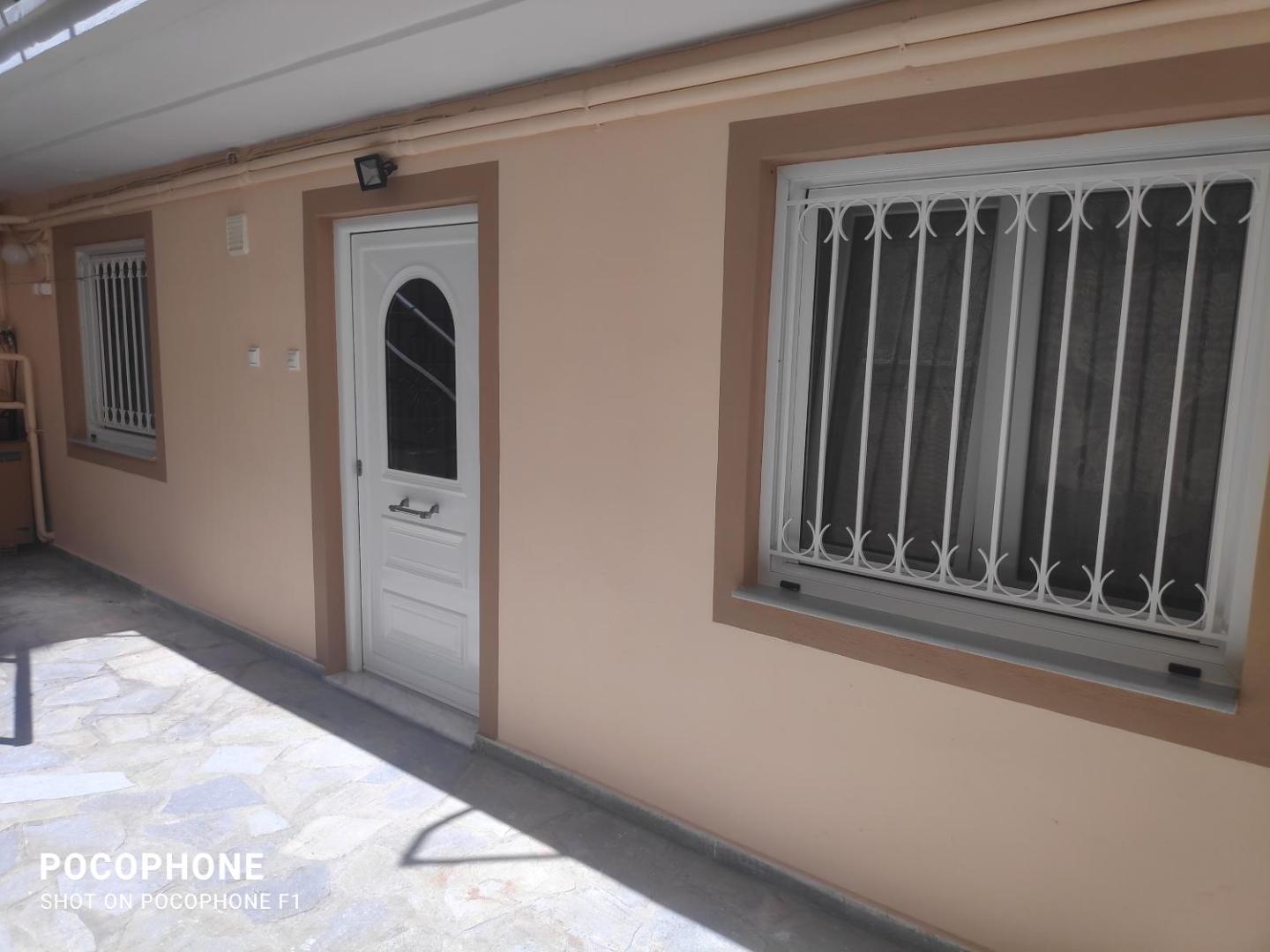 Φωτογραφία 2: Κεντρικό, άνετο και ζεστό διαμέρισμα