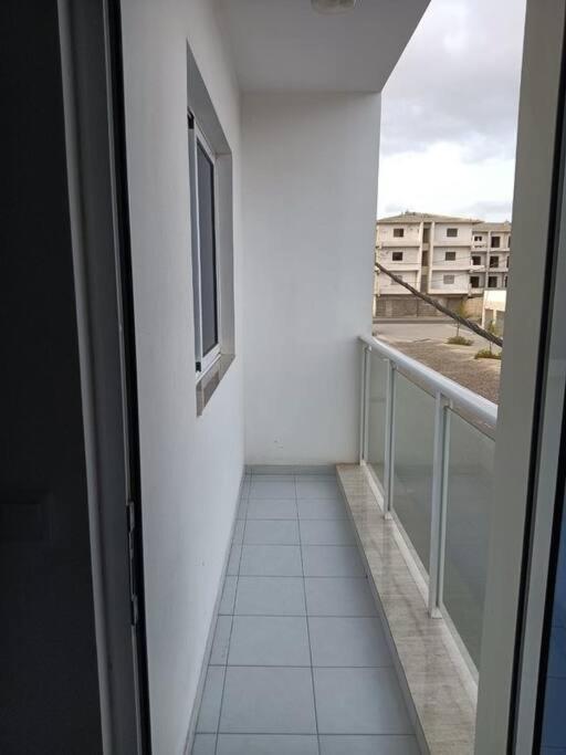 Fotografie 2: New, Modern, and Cozy 3 Bedroom Apartment.