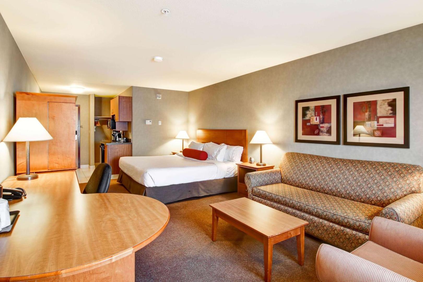 Foto 8: Ramada by Wyndham Ponoka
