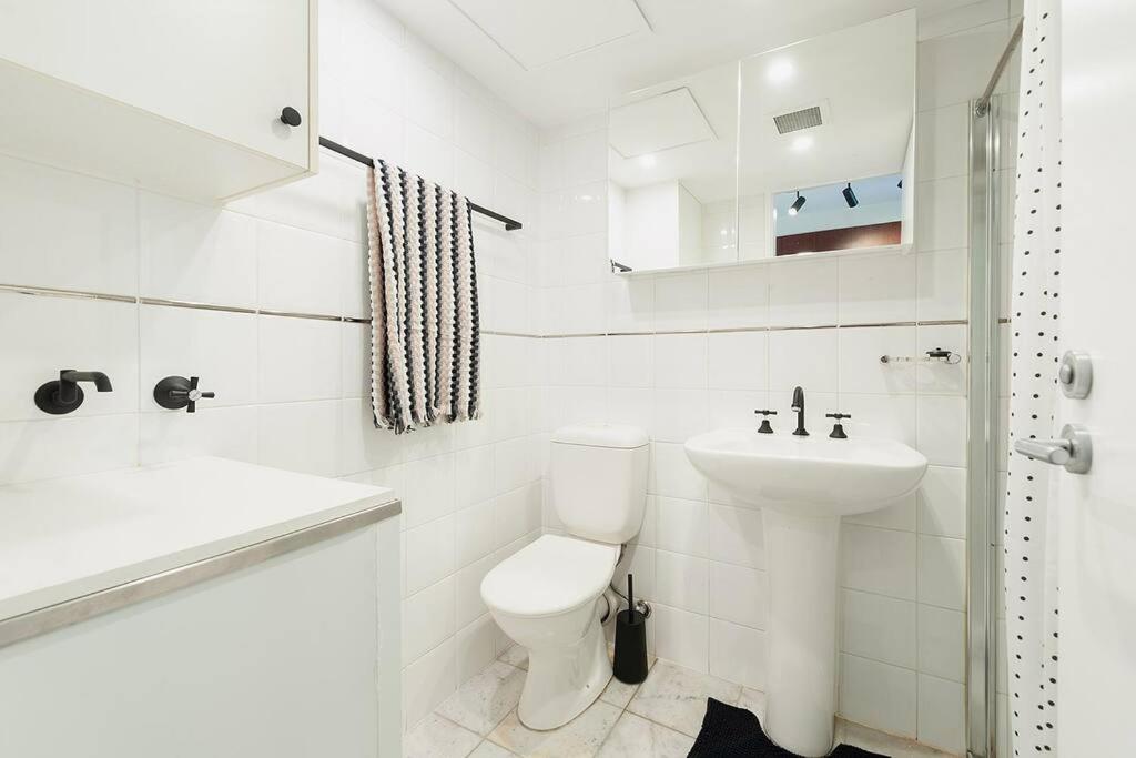 Foto 4: MP303 - Studio Apartment, Military Road, Cremorne