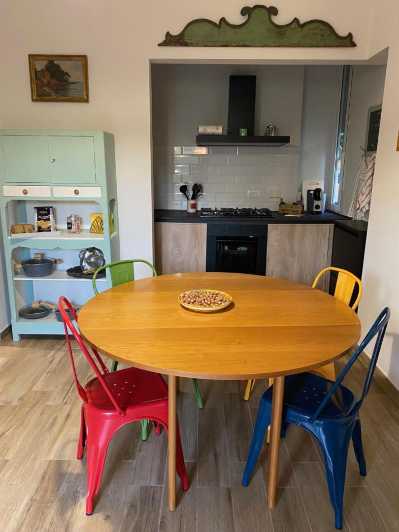 Foto 2: “Da Gio” in un antico borgo di Genova