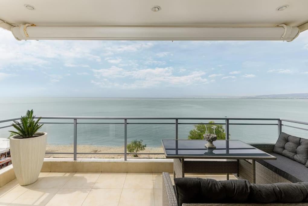 Photo 9 : Mega suite on the sea