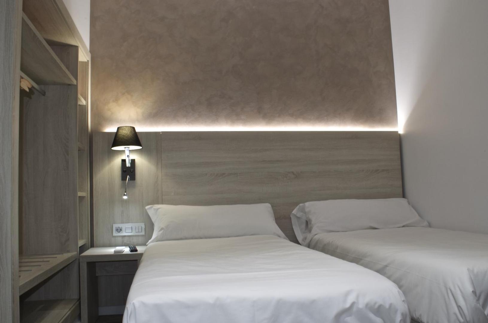 Zdjęcie 3: Hostal Soler