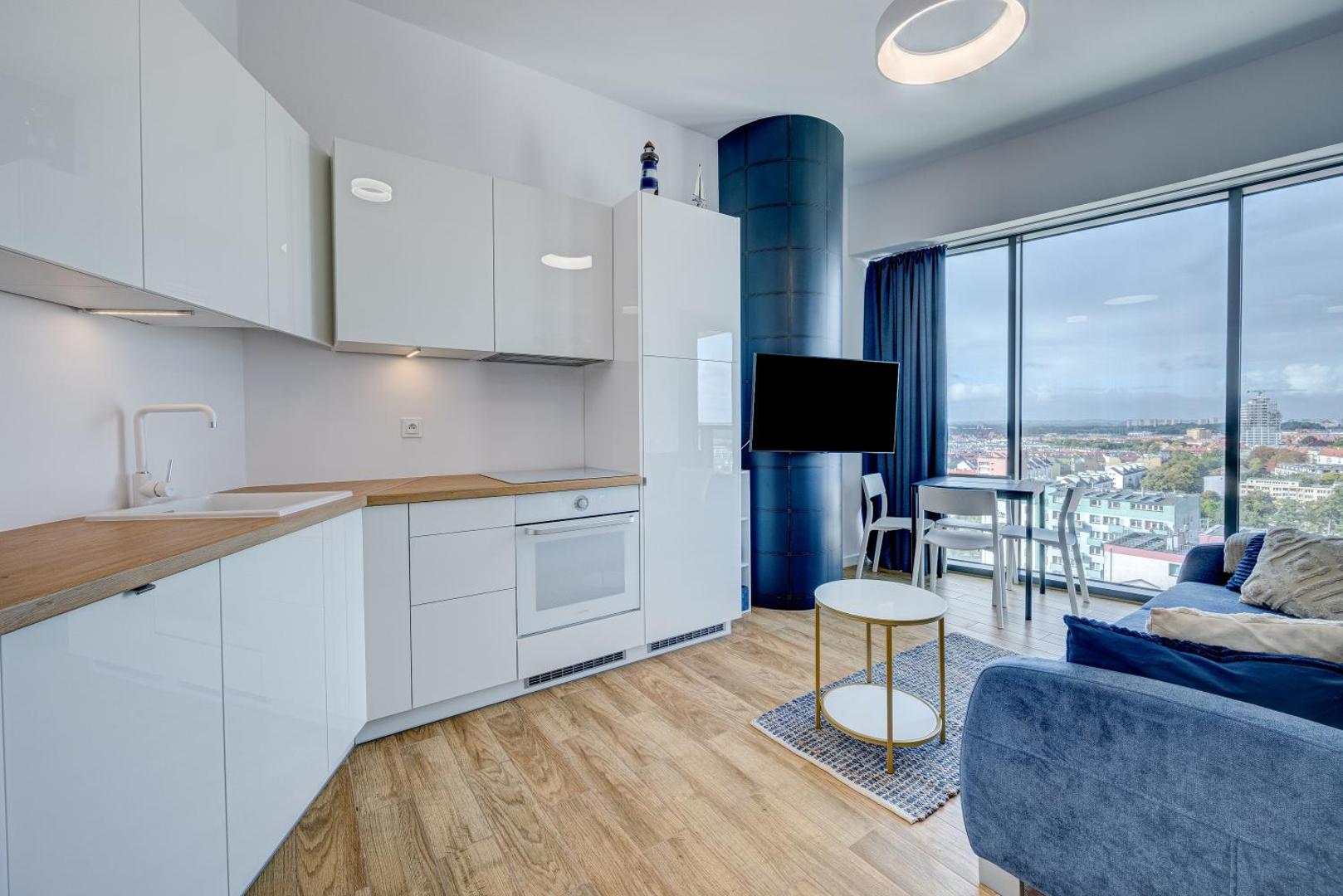 Foto 4: Aleda Tower, 14 floor, balkon