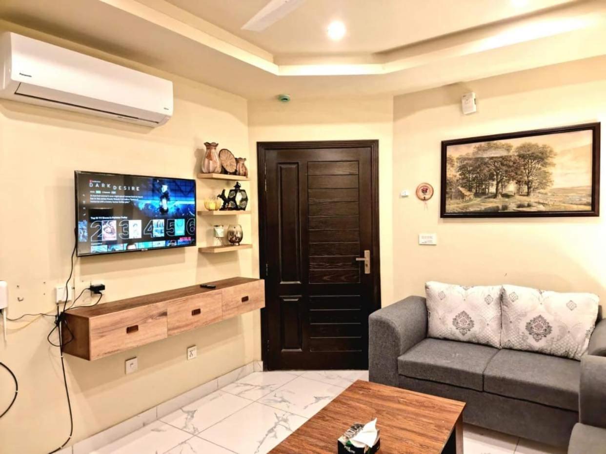 Zdjęcie 5: Comfortable & Lovely 1 Bed Apt In Bahria Town