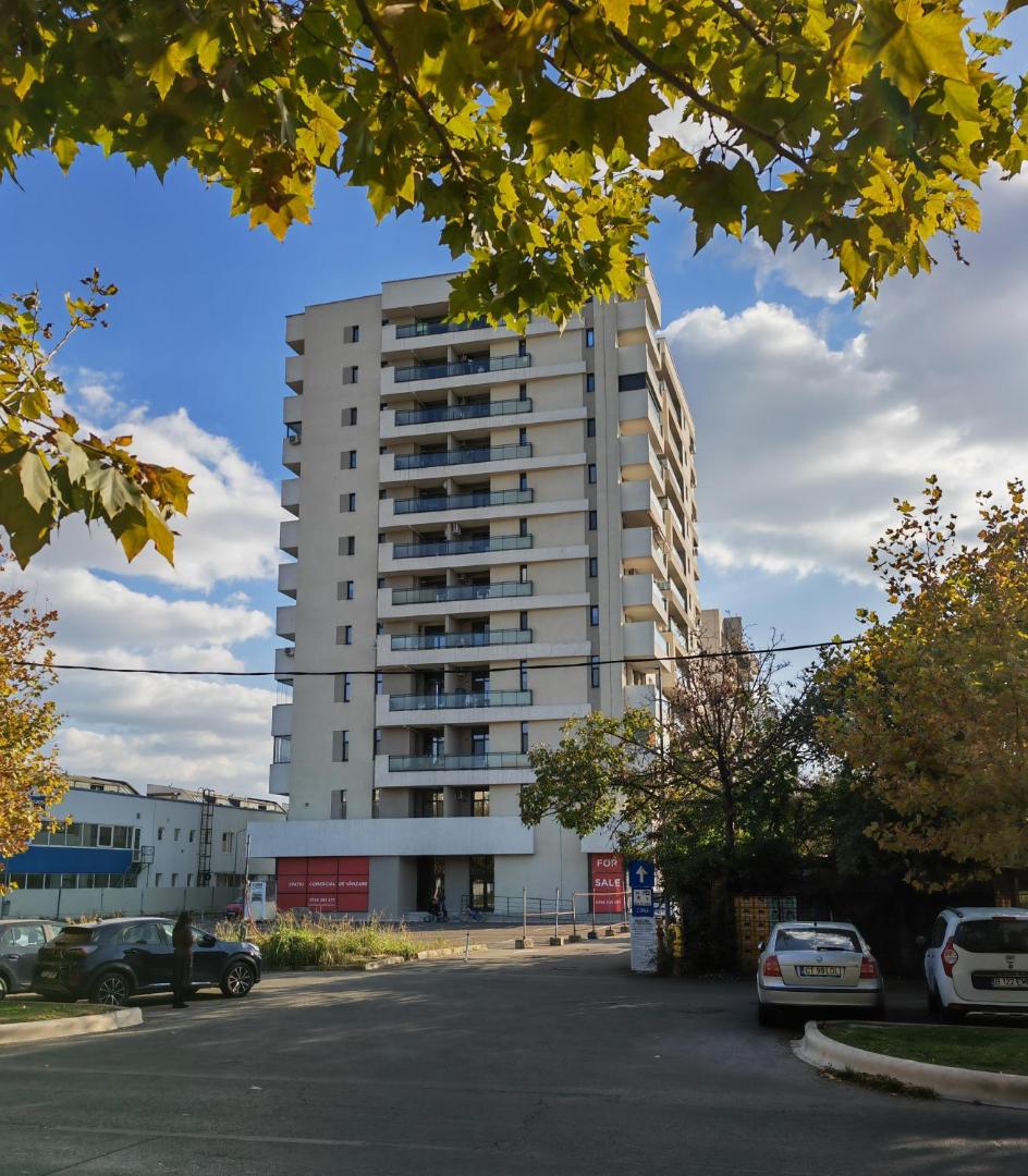 Sunset Bucharest 84 photo 6