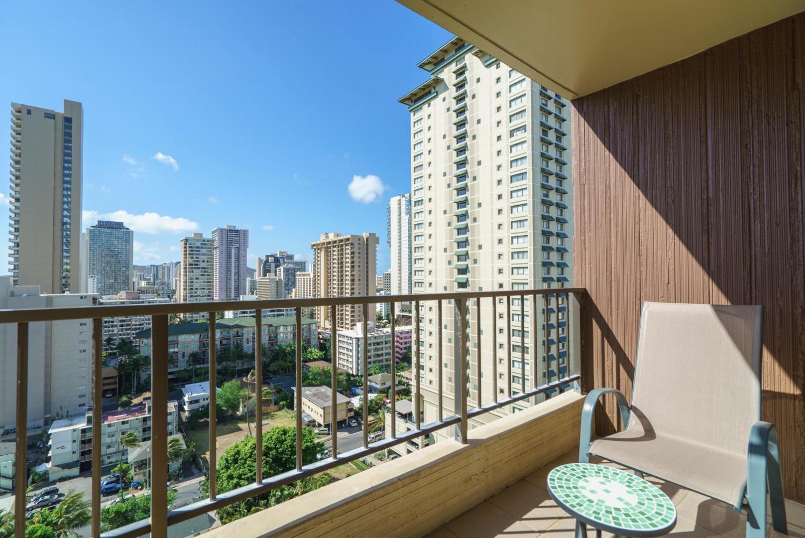 Studio Unit at the Royal Garden, in Waikiki ワイキキ・ロイヤルガーデンの写真4