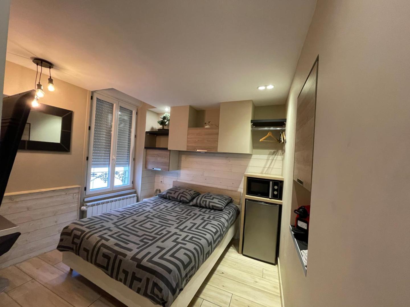 Fotografie 10: RDC 1 - Chambre meublée au cœur du centre ville de Montluçon