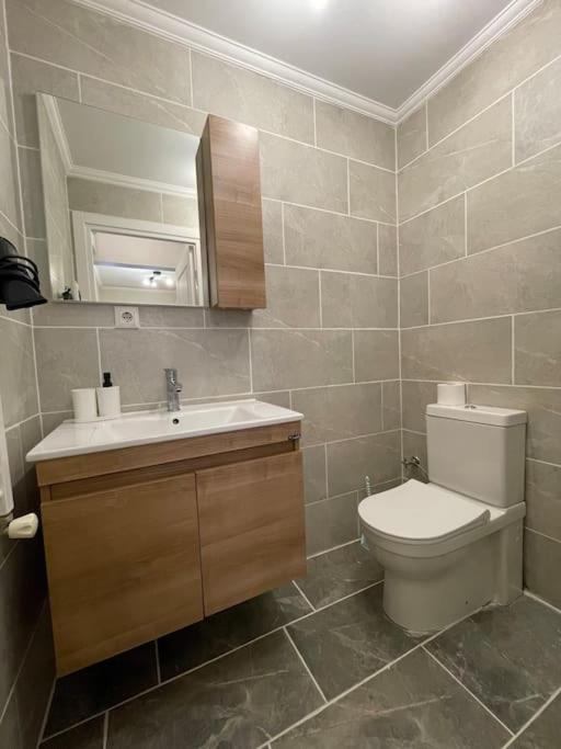 Billede 4: Apt w/ Balcony in center,5 mn walk to Istiklal