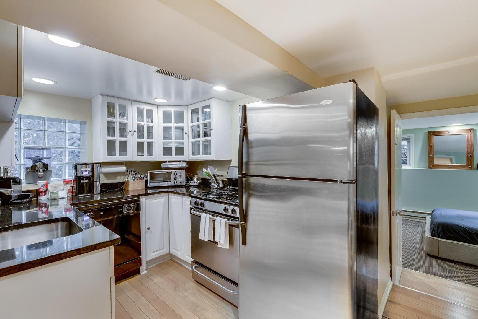 Zdjęcie 4: Relax in Winter Park - You Will LOVE the Garden Access and the Classic, Comfortable Feeling apts