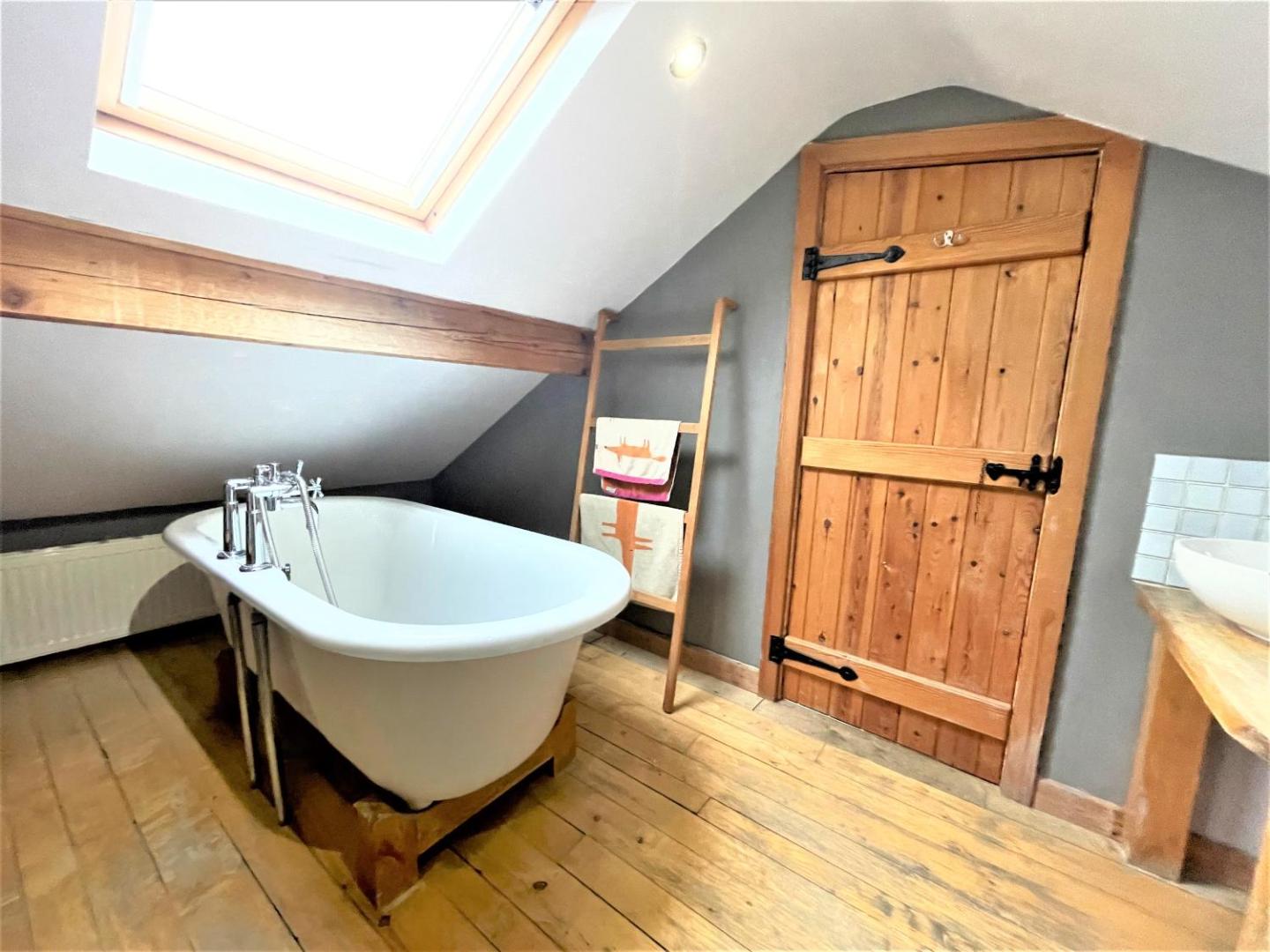 Fotografie 3: Inglefall & Jasmine Cottages