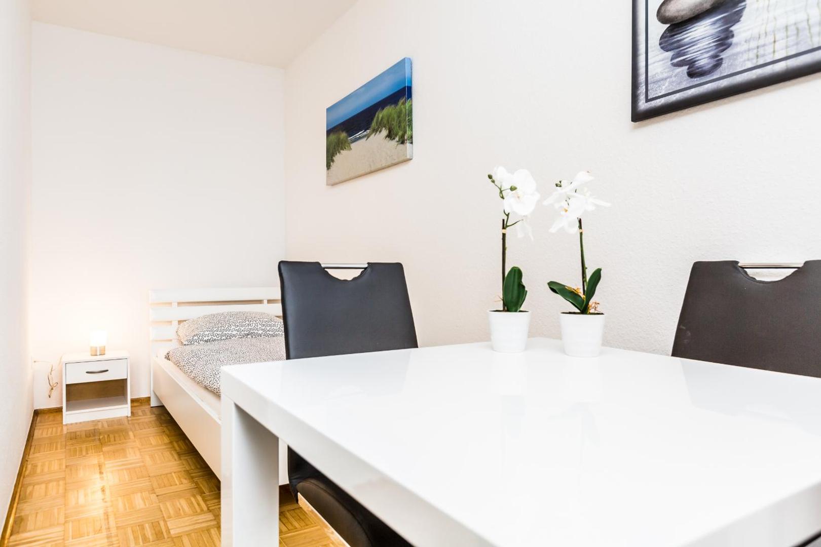 Foto 10: Work & Stay Apartment Monheim