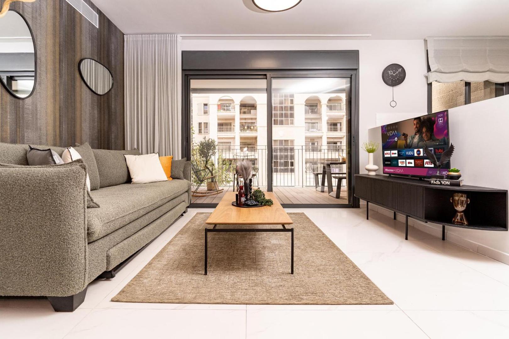 Фотография 5: Designed 2BR with 2 bathroom, Terrace and Parking